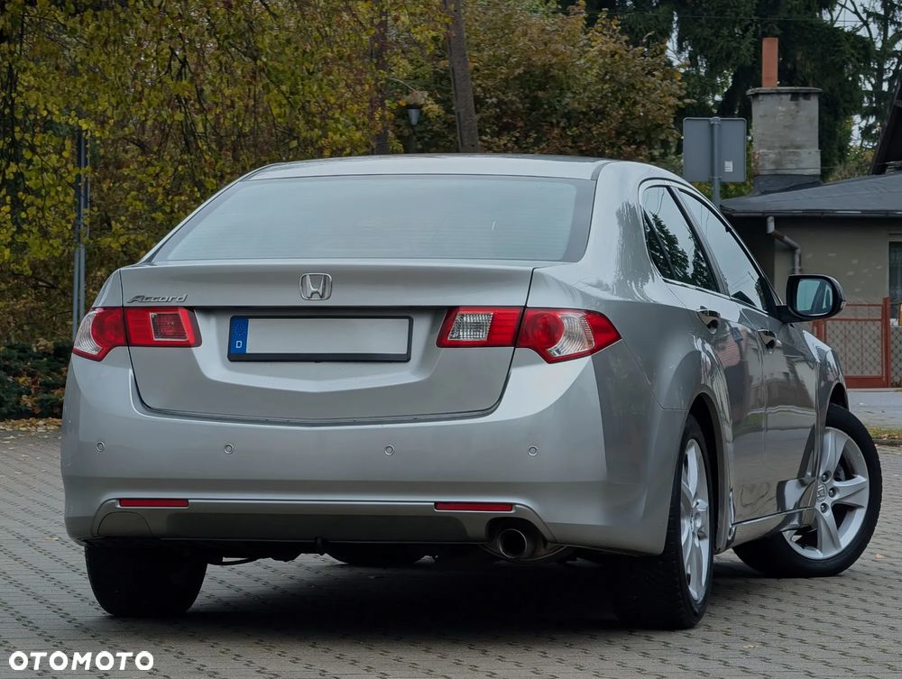 Honda Accord - 11