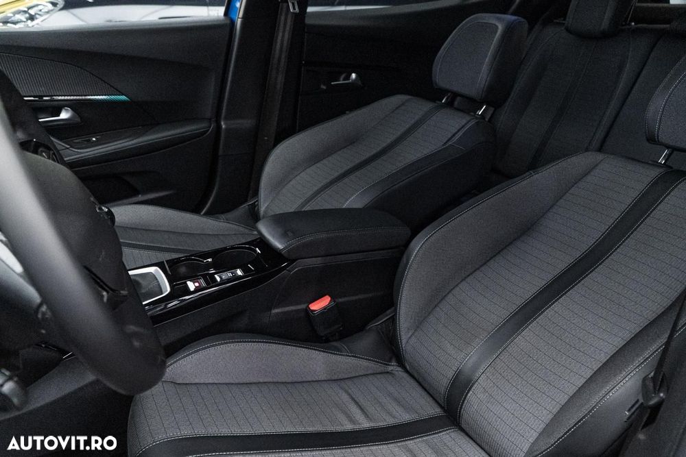 Peugeot 2008 PureTech 130 Allure Pack - 18