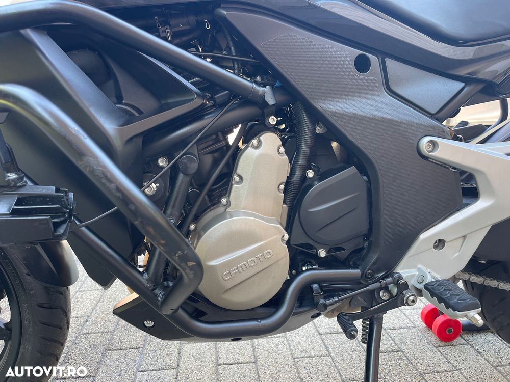 CF Moto 650MT ABS - 9
