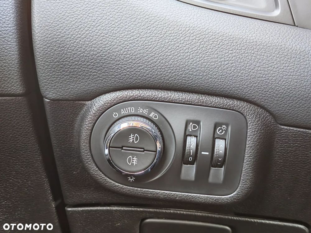 Opel Zafira - 29