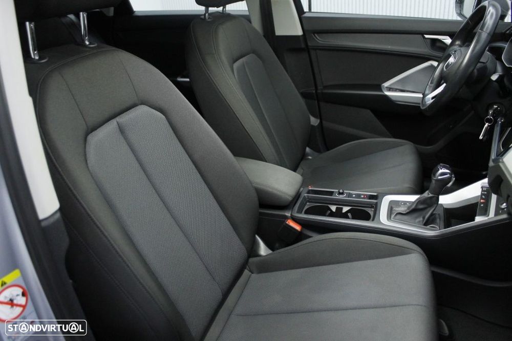 Audi Q3 45 TFSIe S tronic - 15