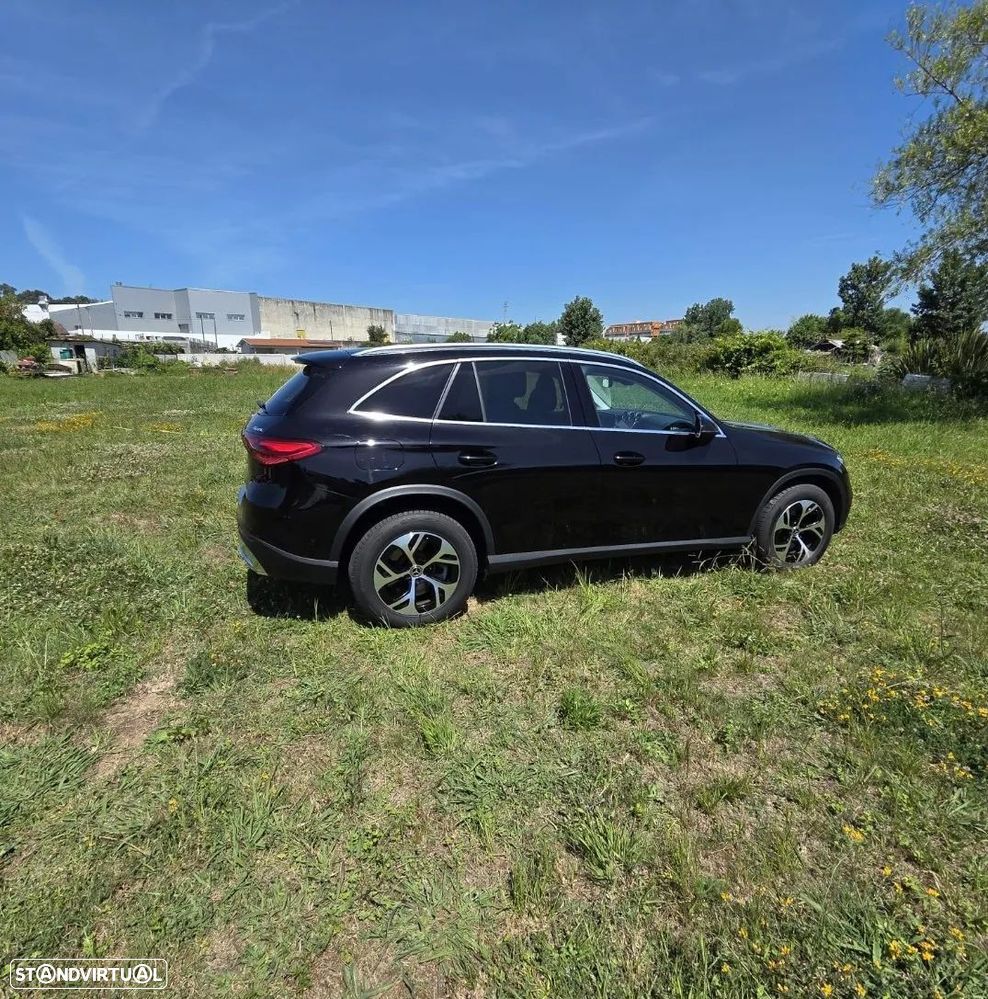 Mercedes-Benz GLC 300 d 4Matic — fotografia 18