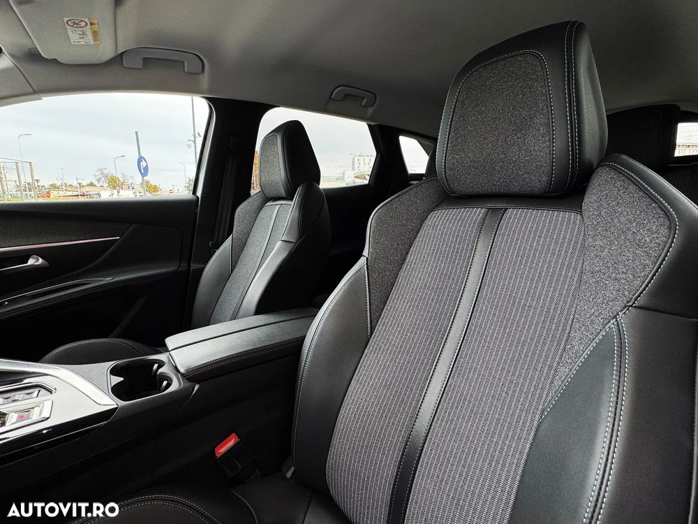 Peugeot 3008 1.2 PureTech S&S EAT8 Allure - 7