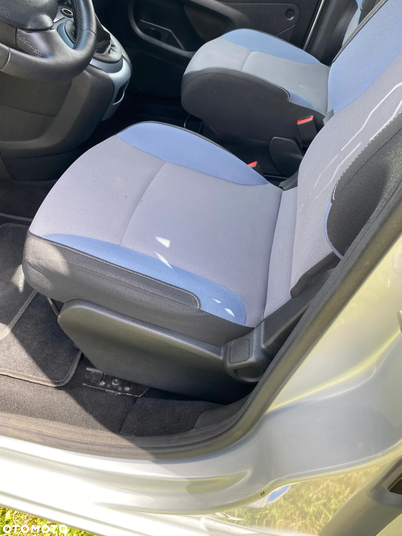 Peugeot Partner 1.6 HDi Active - 21