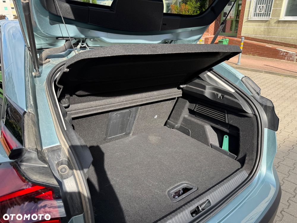 Citroën C4 1.2 PureTech Shine S&S EAT8 - 19