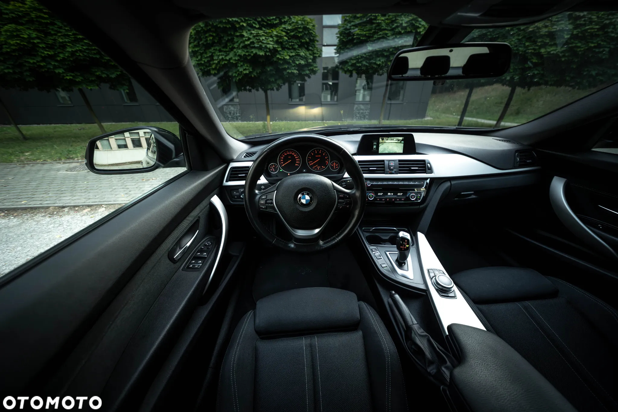BMW 3GT 320i GPF xDrive Advantage - 14