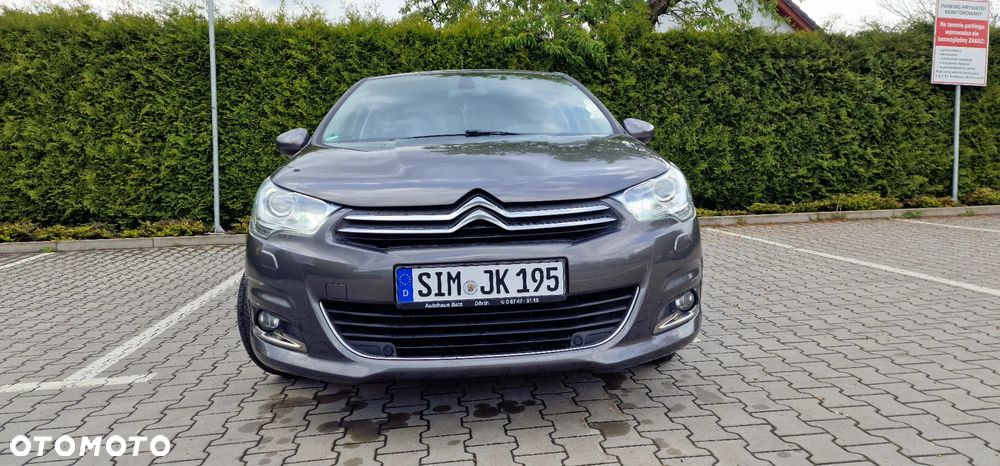 Citroën C4 PureTech 130 Stop&Start SHINE - 11