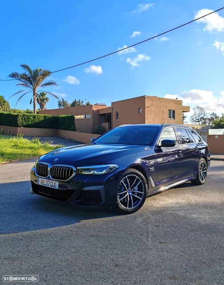 BMW 530 e Pack Desportivo M - 2