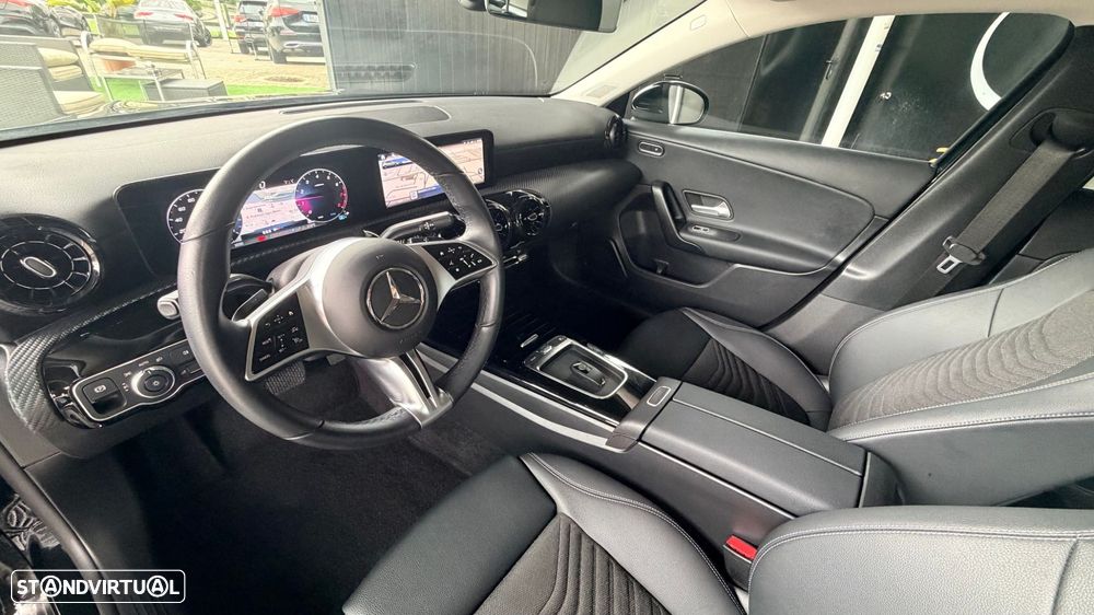 Mercedes-Benz A 200 Standard - 25