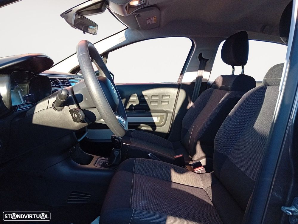Citroën C3 1.2 PureTech Plus - 9
