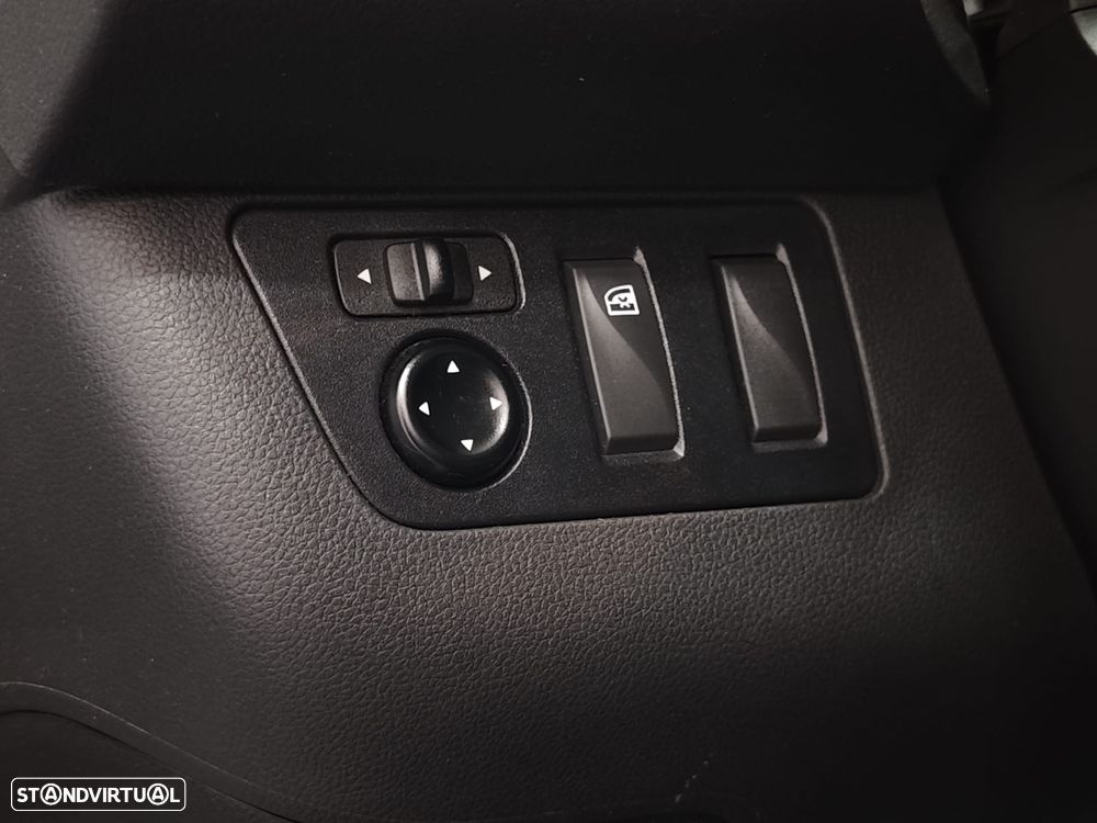 Dacia Spring Comfort Plus - 23