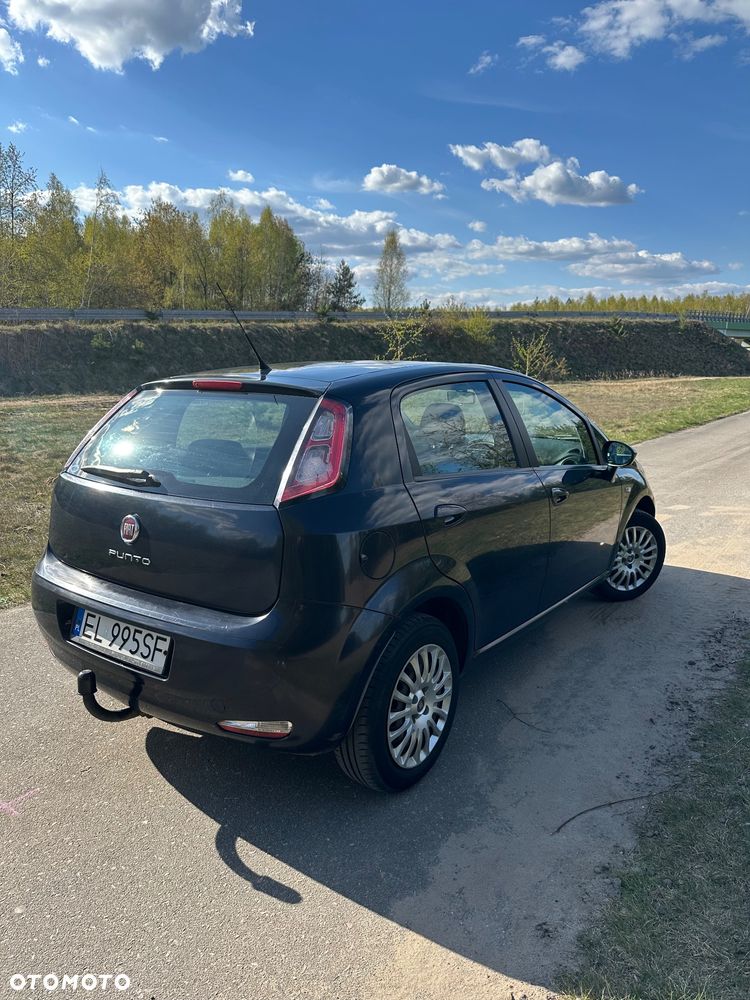 Fiat Punto 1.4 Easy S&S - 4