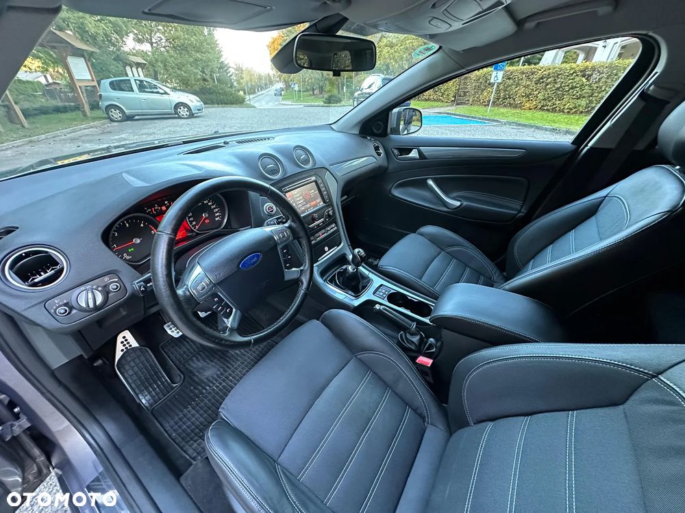 Ford Mondeo Turnier 2.0 TDCi Champions Edition - 23