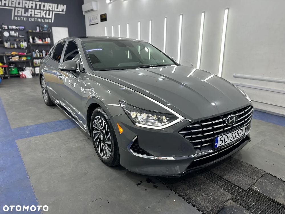Hyundai Sonata - 3