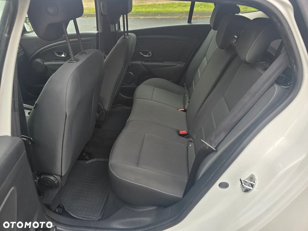 Renault Megane - 15