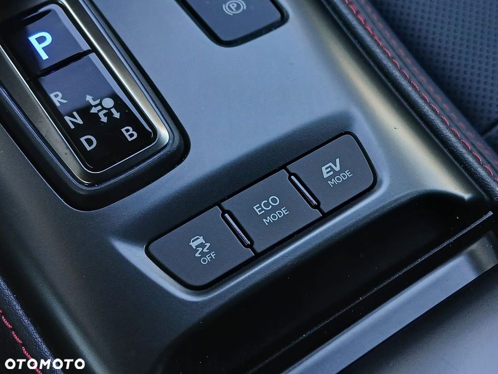 Lexus LBX 1.5 Hybrid Emotion - 26