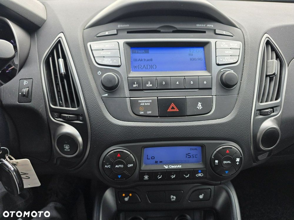 Hyundai ix35 1.6 2WD Fifa World Cup Edition - 21