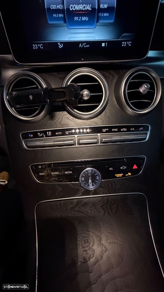 Mercedes-Benz C 300 h AMG Line - 11