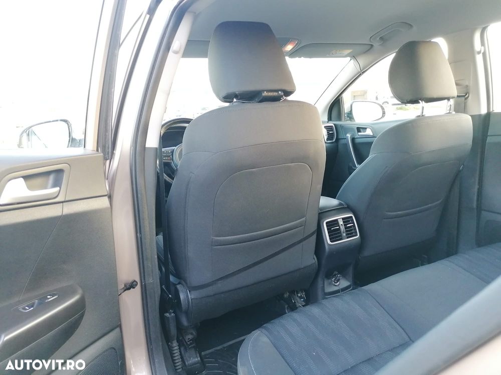 Kia Sportage 1.6 GDI 6MT 4x2 Classic - 15