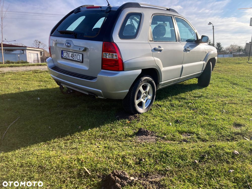 Kia Sportage 2.0 CRDI DPF LX - 4