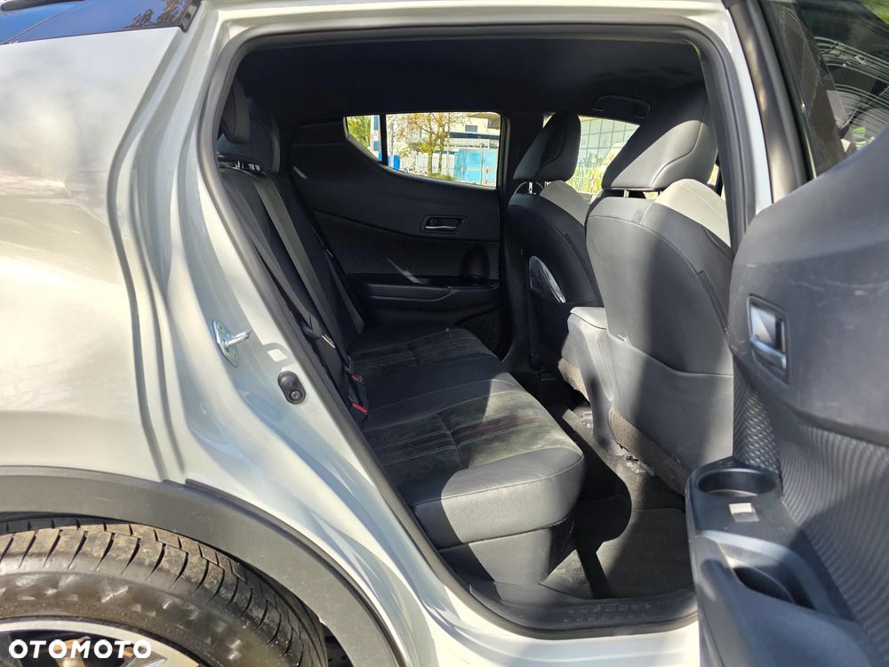 Toyota C-HR 1.8 Hybrid GPF GR Sport - 30