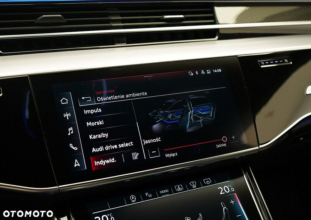 Audi A8 - 35