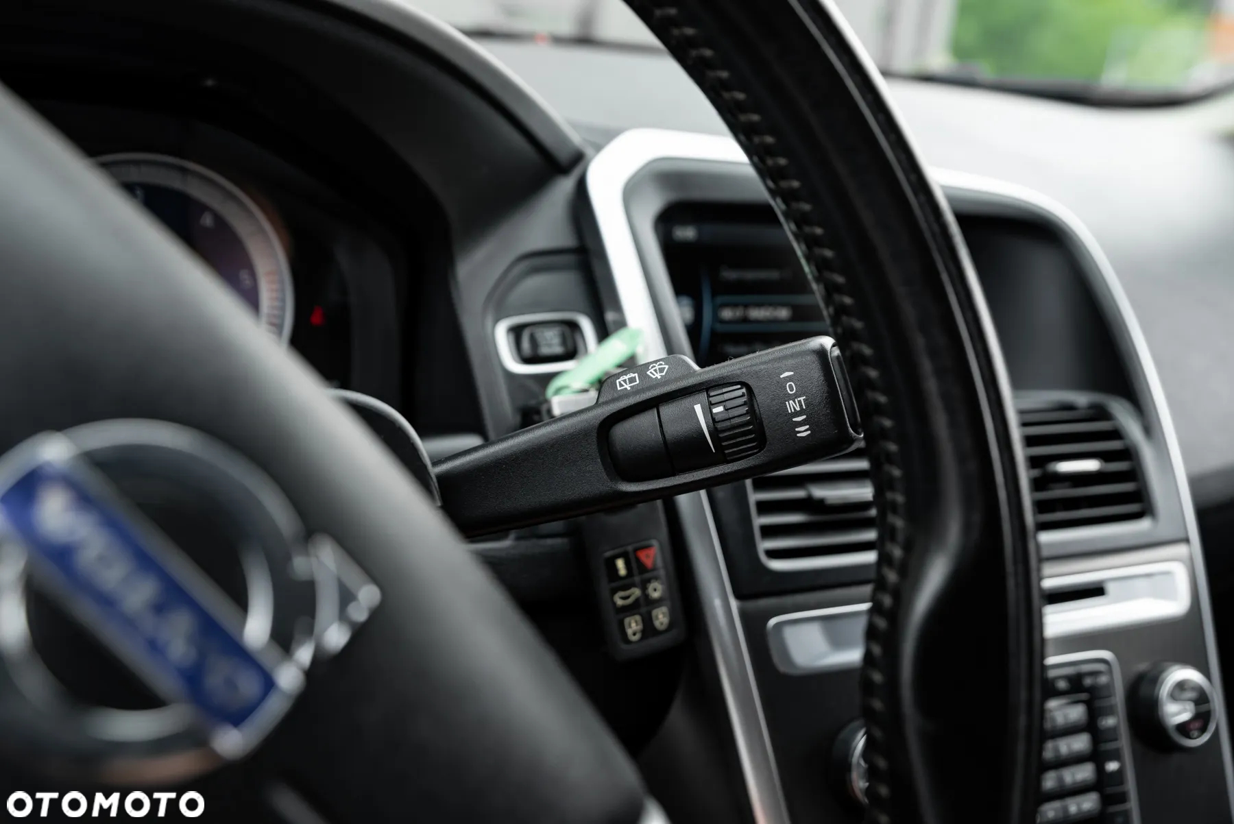Volvo XC 60 D5 AWD RDesign - 28