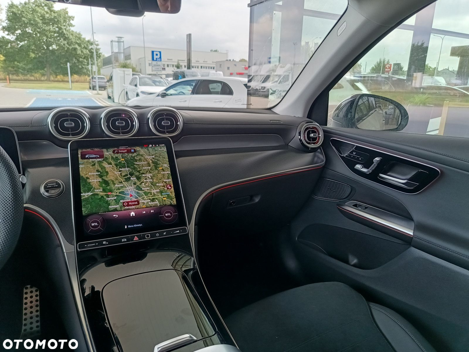 Mercedes-Benz GLC - 26