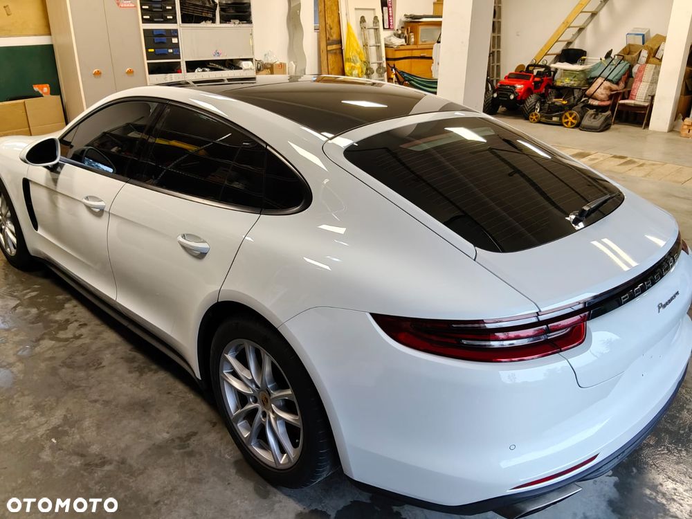 Porsche Panamera - 9