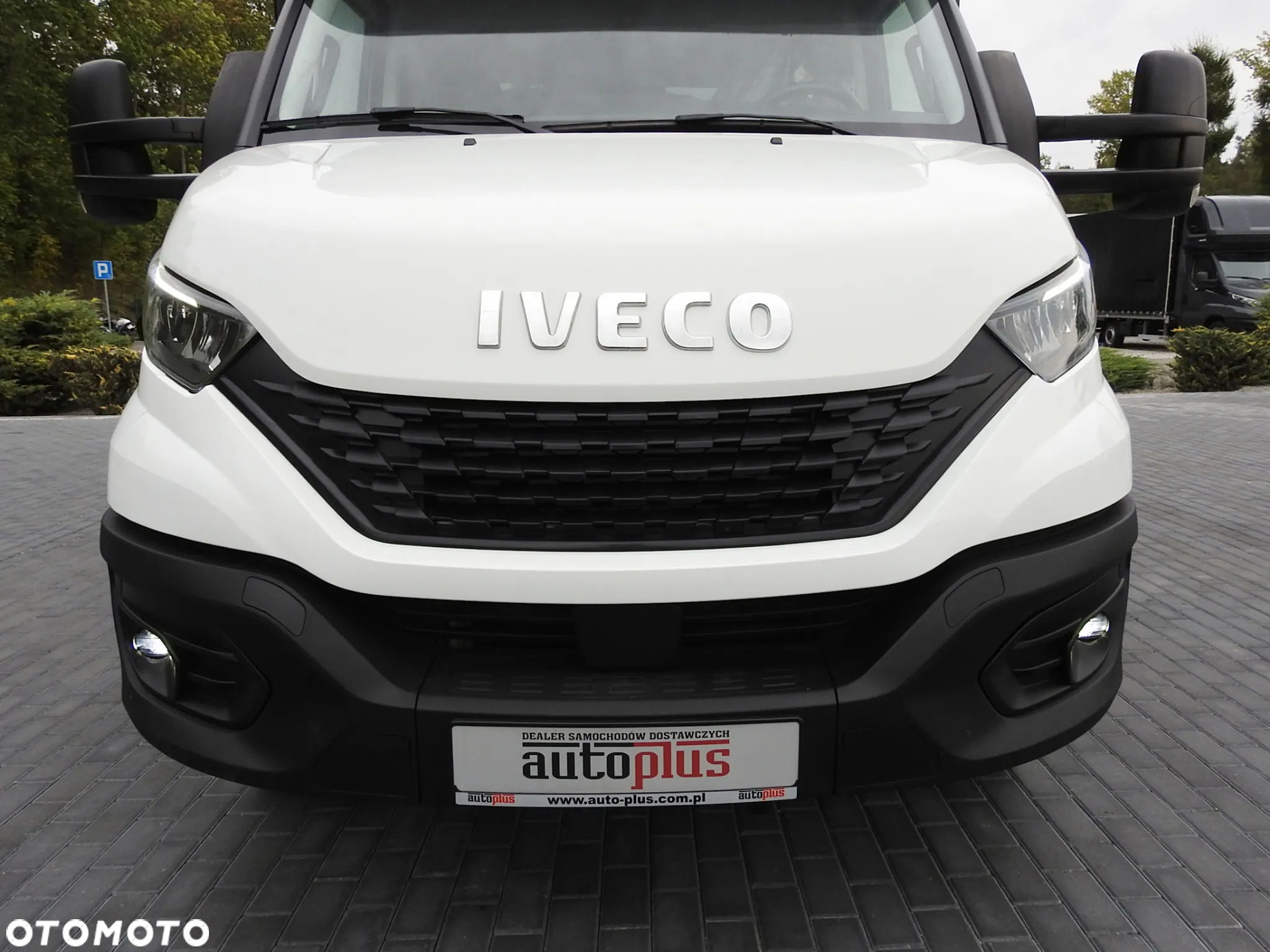 Iveco DAILY 72C18 PLANDEKA WINDA 16 PALET TEMPOMAT KLIMATYZACJA LEDY PNEUMATYKA BLIŹNIACZE KOŁA 180KM [ 328587 ] - 20