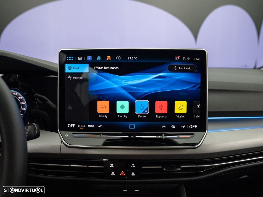 VW Golf 1.5 TSI e-Hybrid Life DSG - 30