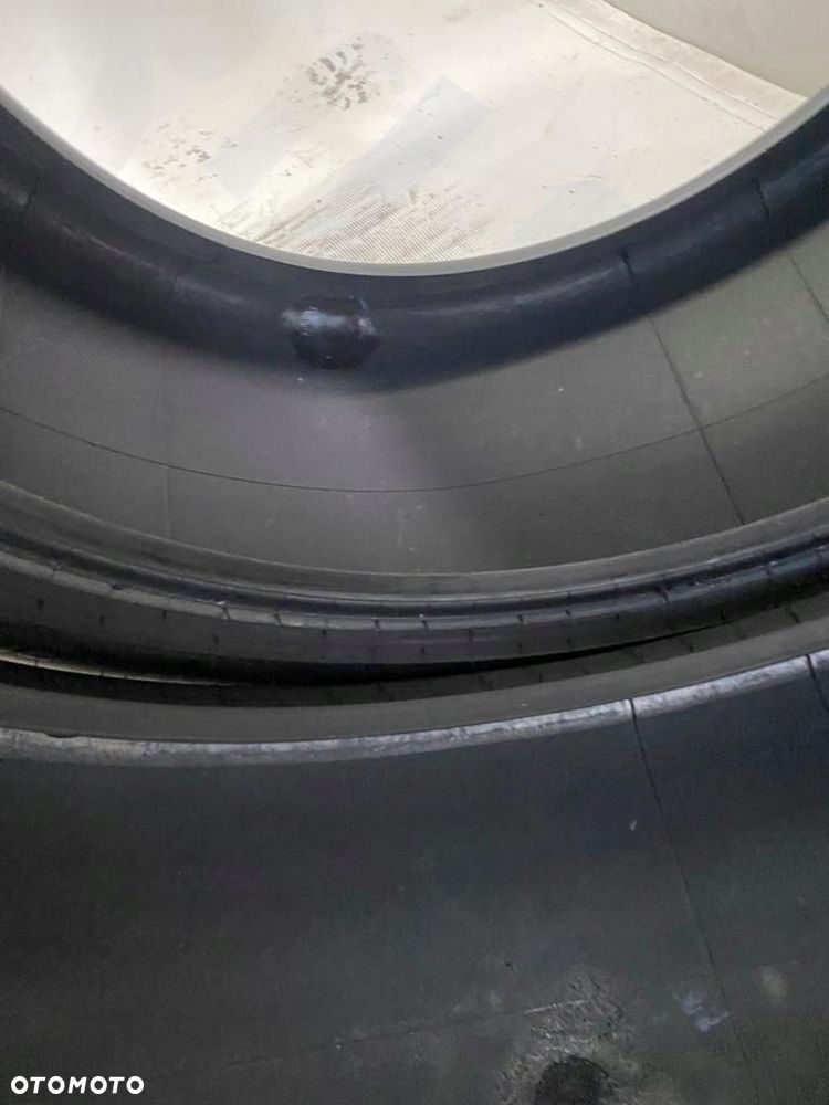 OPONY PIRELLI P ZERO PZ4 275/35/22 315/30/22 107Y - 16