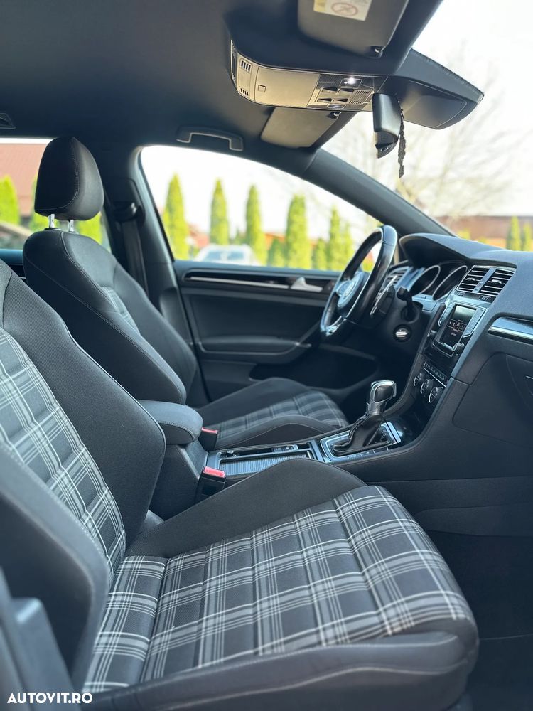 Volkswagen Golf GTD (BlueMotion Technology) DSG - 21