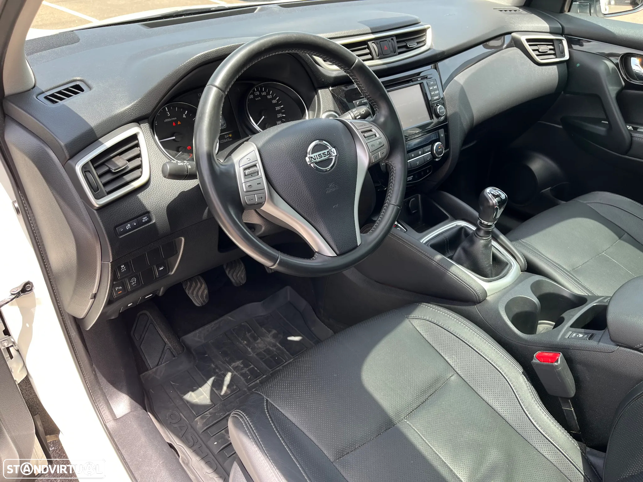 Nissan Qashqai 1.5 dCi Tekna Premium - 12