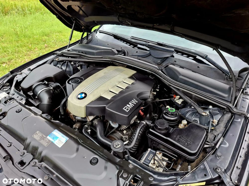 BMW Seria 5 520d Edition Sport - 27