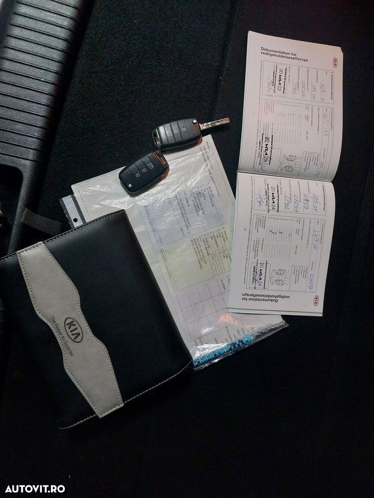 Kia Ceed - 31
