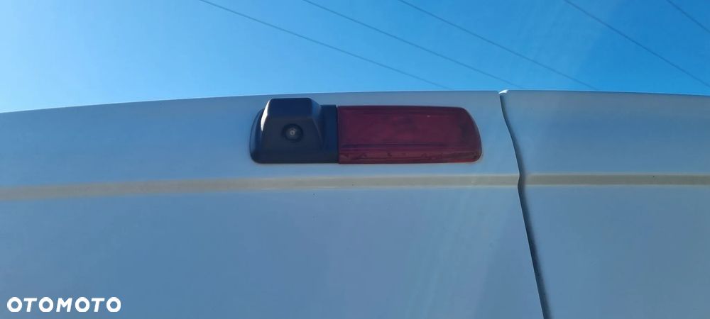 Renault TRAFIC - 8