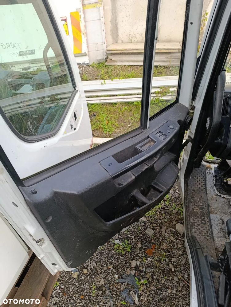 KABINA DZEINNA IVECO EUROCARGO EURO 6 22.5 - 9