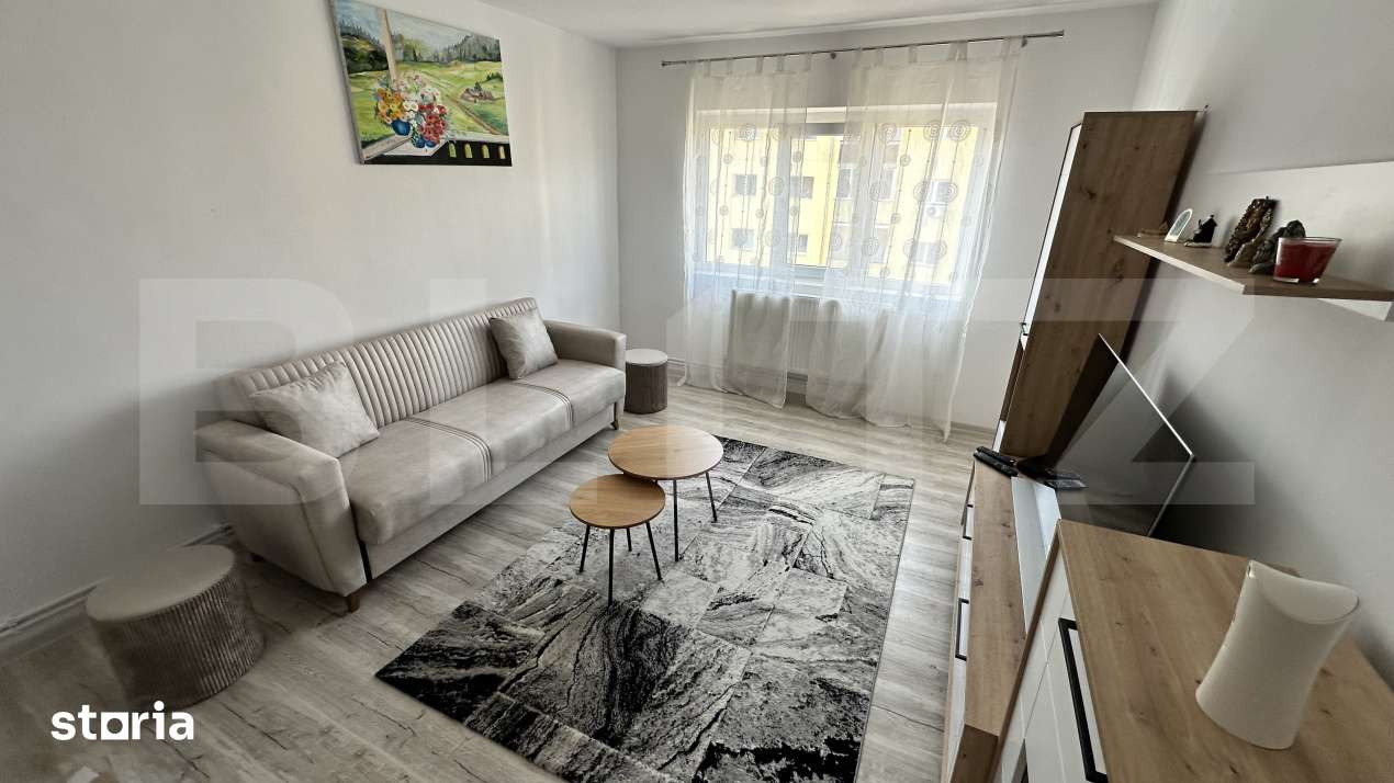 Apartament 2 camere, renovat- 55 mp - decomandat — fotografia 1