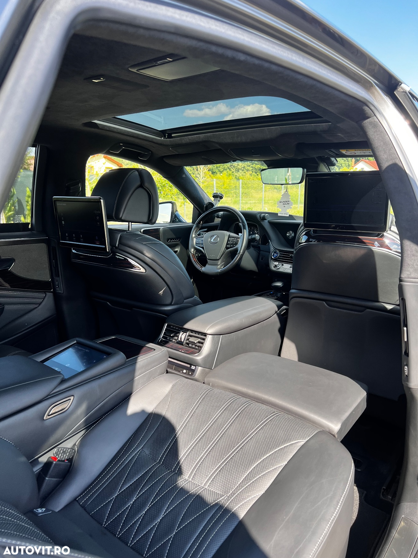 Lexus Seria LS - 23