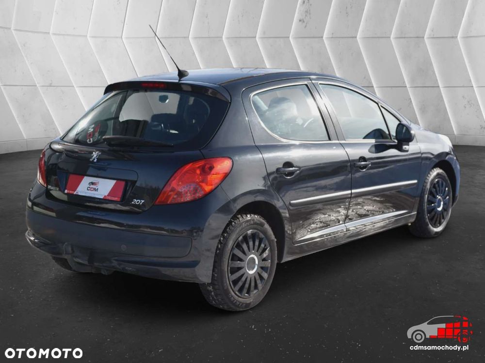 Peugeot 207 - 10