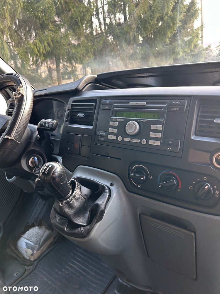 Ford Transit - 6