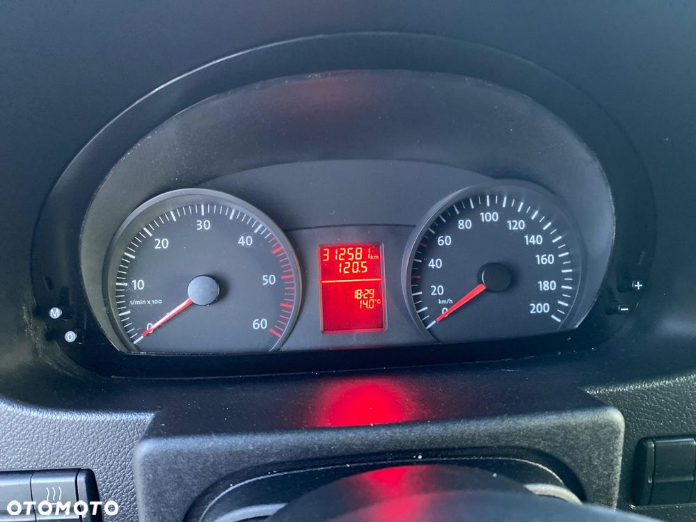 Volkswagen CRAFTER - 25