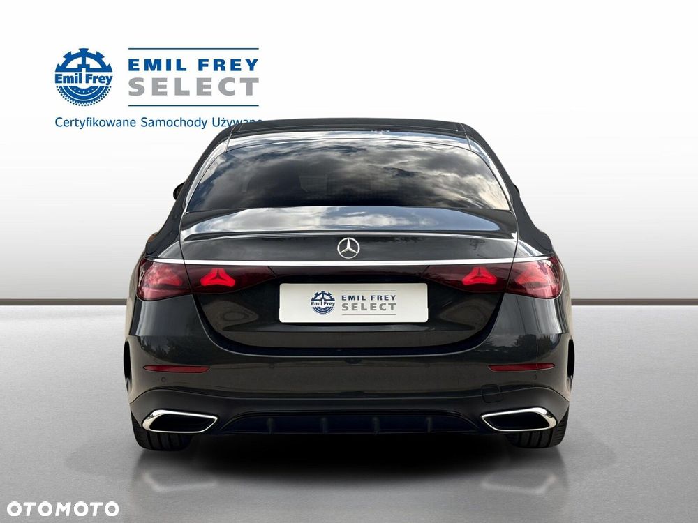Mercedes-Benz Klasa E - 5