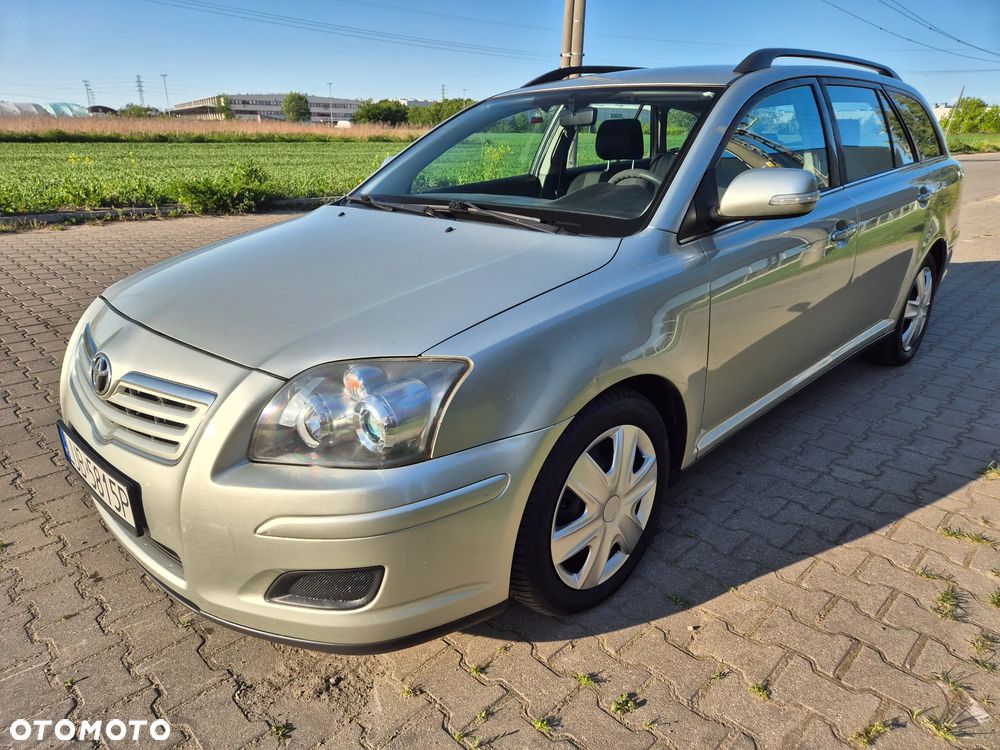 Toyota Avensis 2.0 D-4D Luna - 18