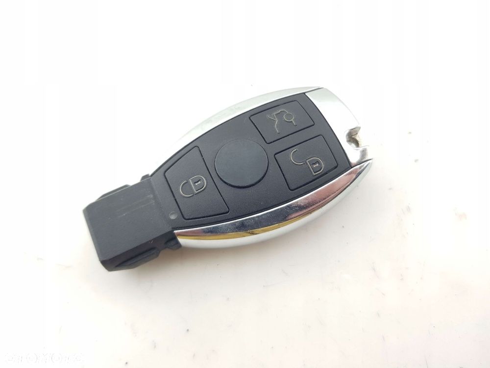 Kluczyk Rybka 3 Przyciski MERCEDES W204 W212 - 1