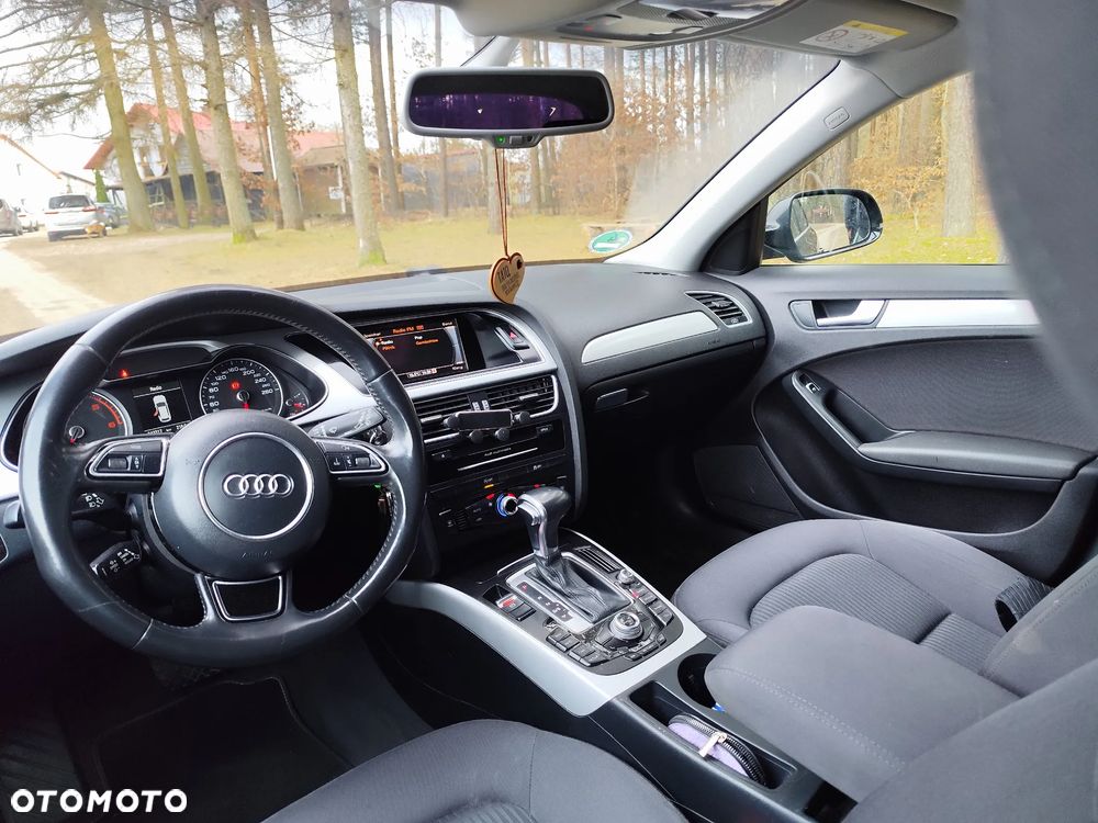 Audi A4 Avant 2.0 TDI S tronic - 22
