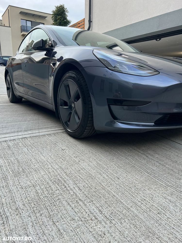 Tesla Model 3 Standard - 5