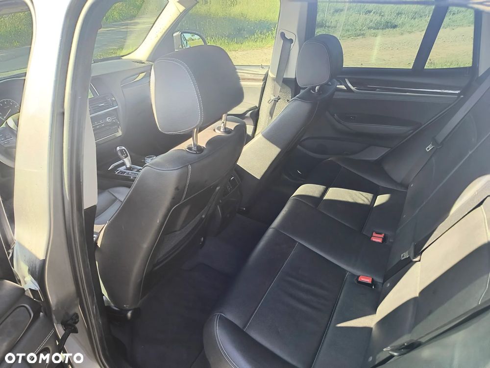 BMW X3 xDrive28i xLine sport - 11