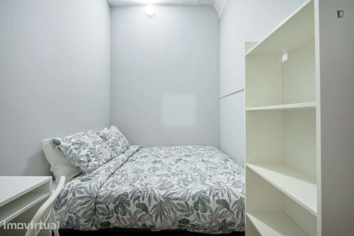 Quarto - localizado em Saldanha Lisbon - Grande imagem: 2/44